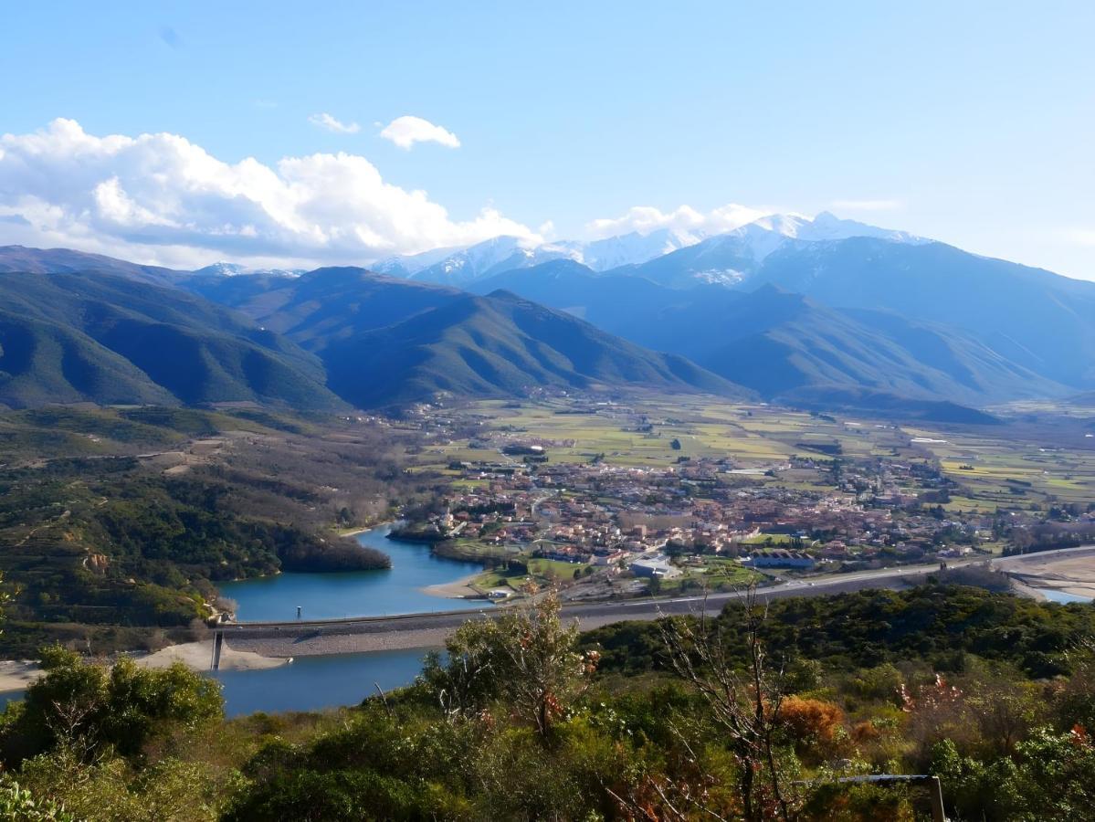 Yourte Contemporaine Avec Magnifique Vue Sur Les Montagnes Rigarda المظهر الخارجي الصورة